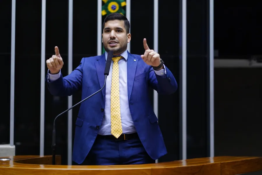 André Fernandes, o mais votado do Ceará, na tribuna da Câmara. Foto: Câmara dos Deputados, via Wikimedia Commons, CC BY 3.0