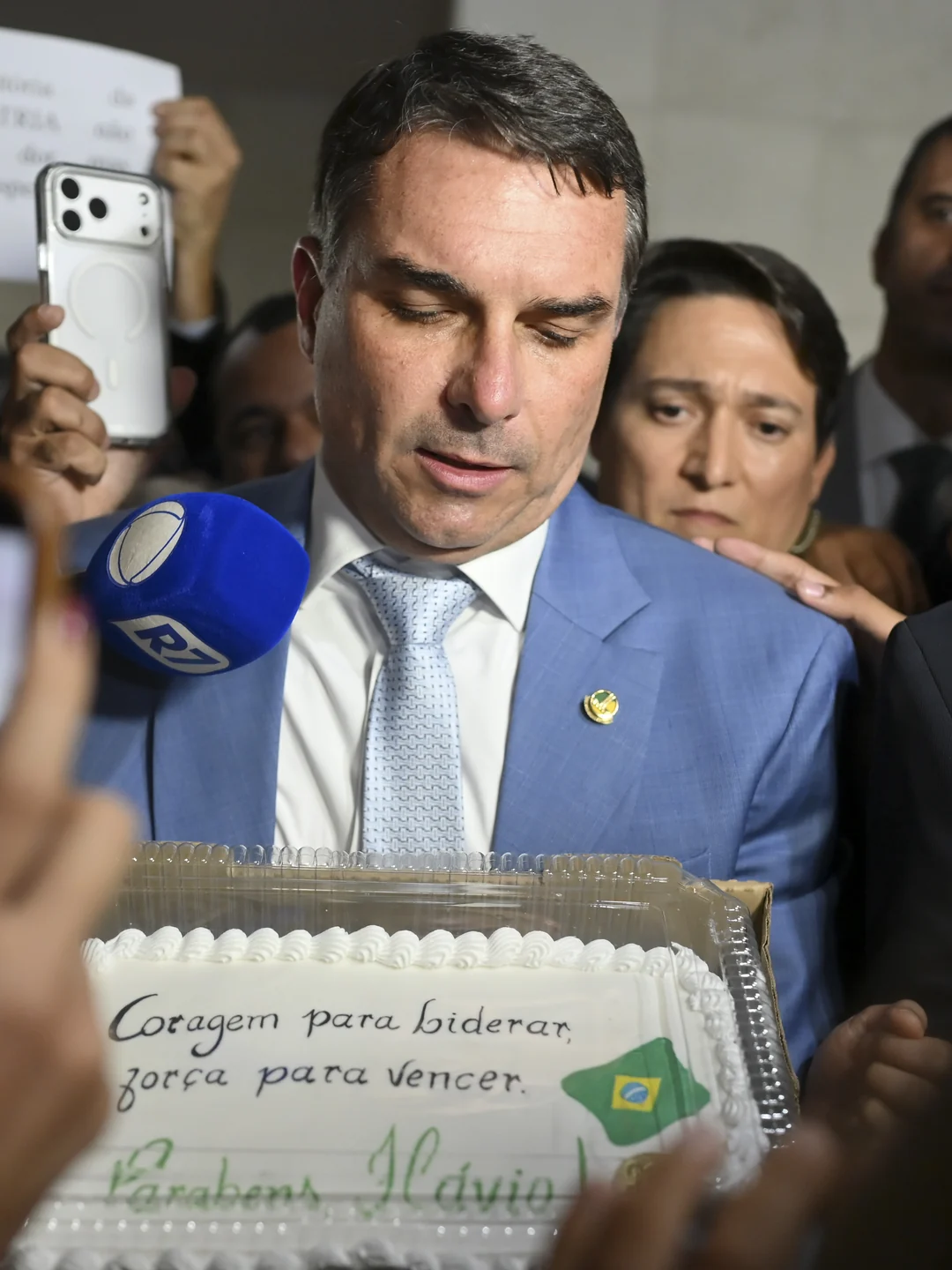 Futura: Flávio 49%, Lula 43,5%