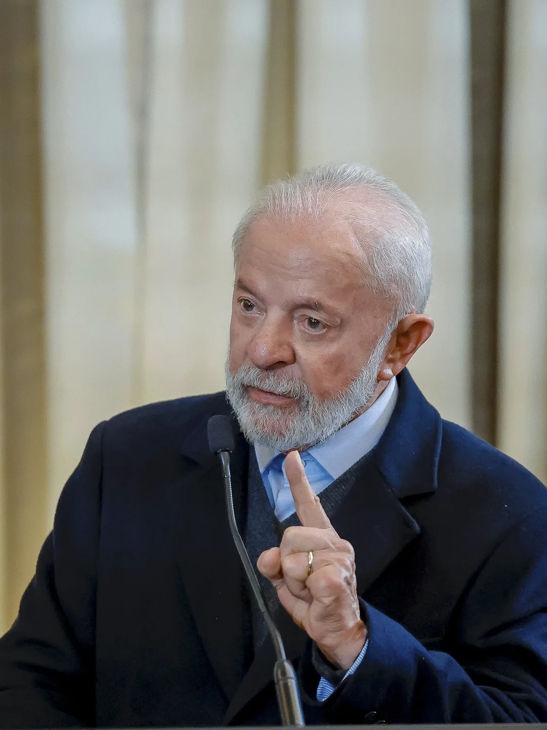 Lula acaba com as bets que regulamentou