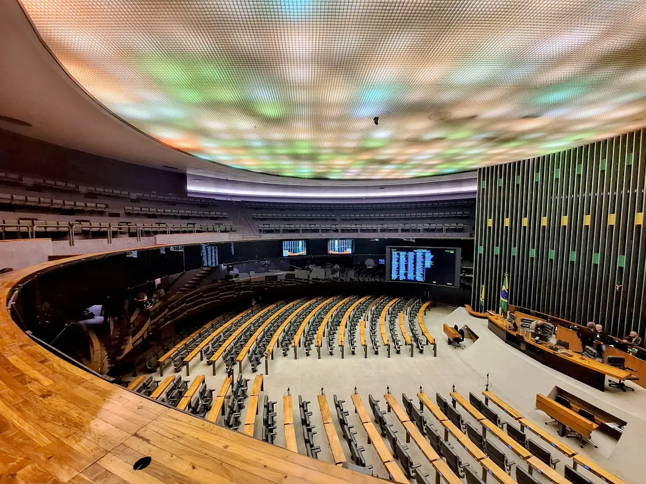 Plenário Ulysses Guimarães, da Câmara dos Deputados, vazio