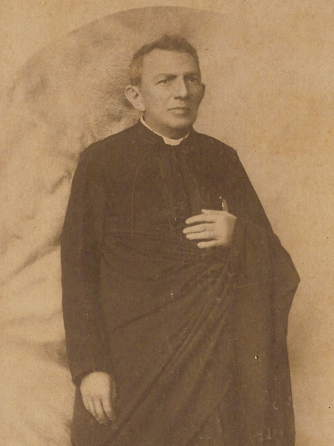 Padre Cícero: punido, perdoado, santo?